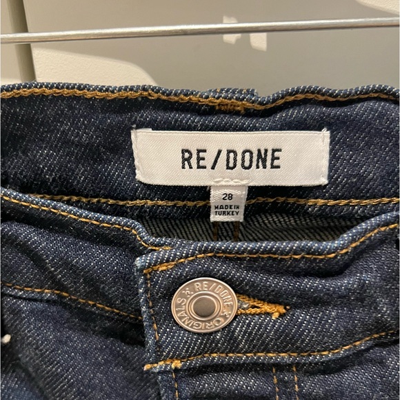 Re/Done Comfort Stretch High Rise Wide Leg Jeans in Barely Worn - Picture 2 of 7